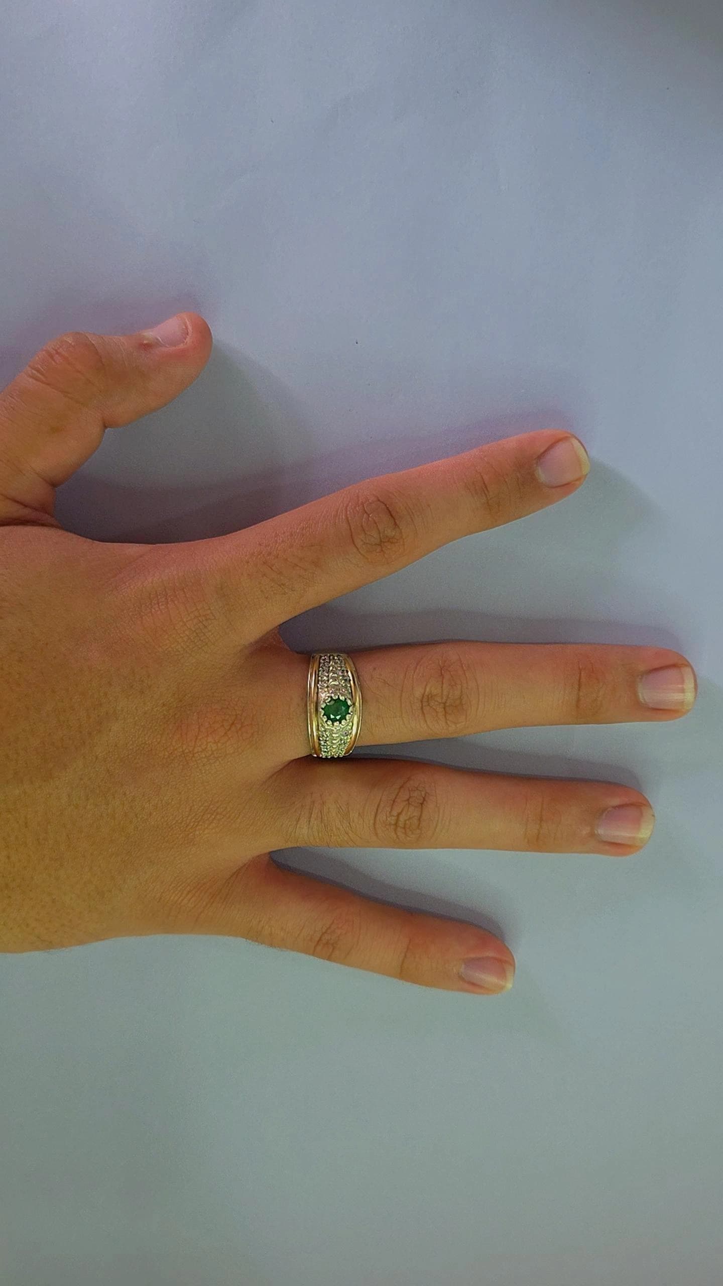 Anillo plata ley 925 con esmeralda certificada