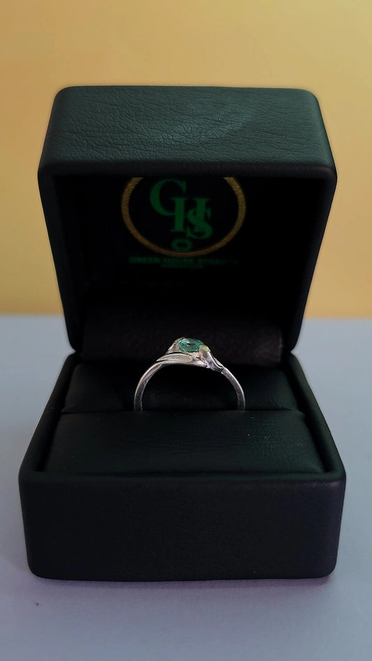 Anillo plata ley 925 con esmeralda certificada