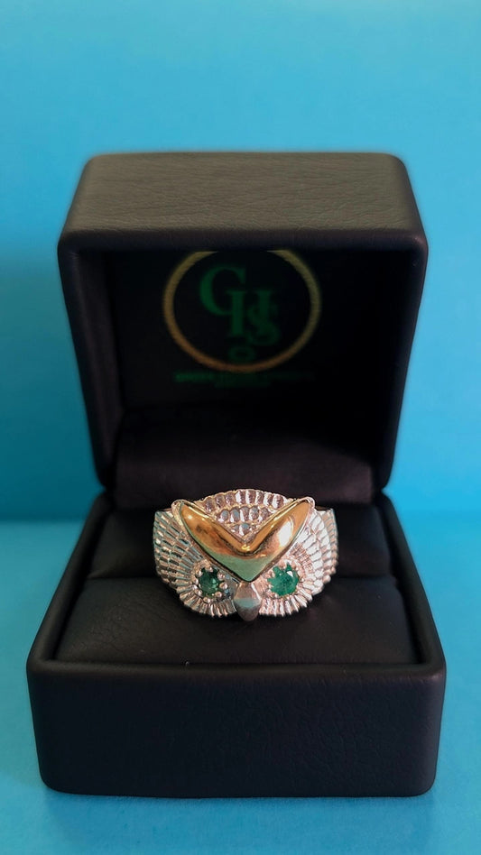 Anillo Búho en plata ley 925 con esmeralda certificada
