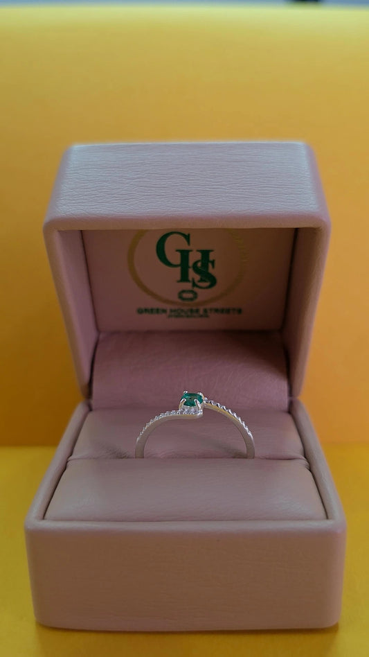 Anillo en plata 925 con esmeralda certificada