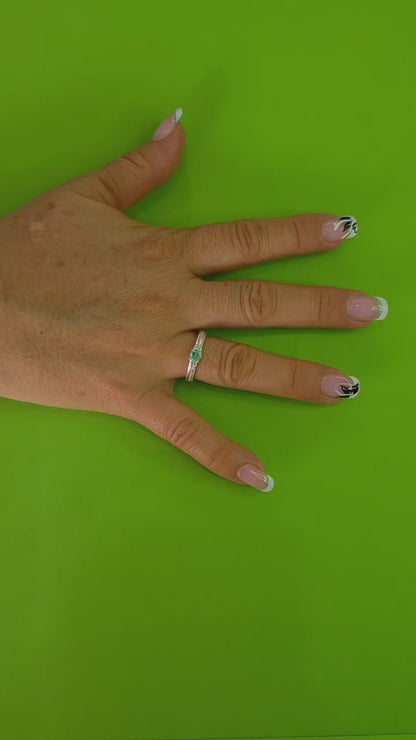 Anillo plata ley 925 con esmeralda certificada